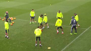 Zidane participó en el 'tontito' y... ¡le tocó en el medio!