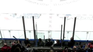 Golpe en sus 'partes' a un árbitro y los videos más vistos