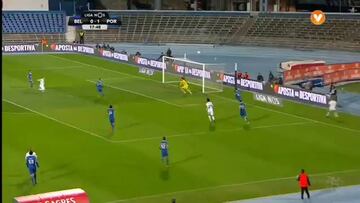 El Oporto logra una victoria muy sufrida ante el Belenenses