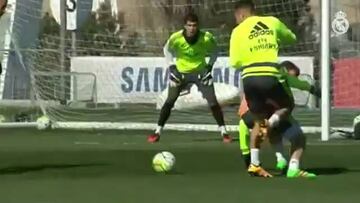 Magia: pisadita de Lucas, bicicleta de Jesé y gol de James