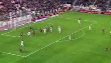 Grosero error de portero del Rayo en primer gol azulgrana