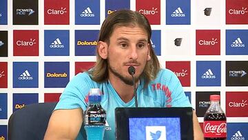 Beccacece da vía libre para que Canales vaya a la 'Roja'