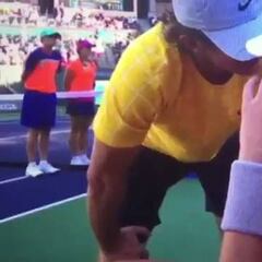 Muguruza, close to tears, tells coach: "I don't want to play"