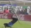 Los 6 arqueros que han imitado el 'escorpión' de Higuita