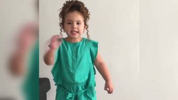 Así alienta la hija de James a la Selección Colombia