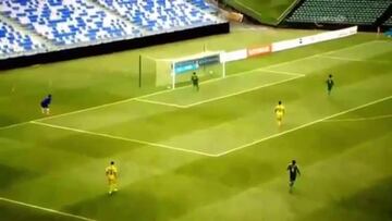 Este autogol postula a ser el m¨¢s absurdo del a?o