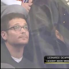 ¡Mira cómo se escondió DiCaprio en un partido de la NHL!