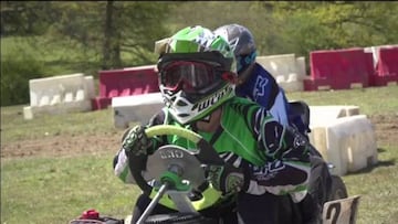 Curiosa competición de cortacésped en Reino Unido