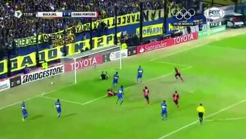 ¡Ex jugador de la U le anotó a Boca Jrs. en La Bombonera!