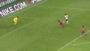 ¡Gervinho corrió 65 metros antes de marcar este golazo!