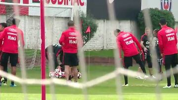 Richino: El histriónico PF que se roba la película en la Roja