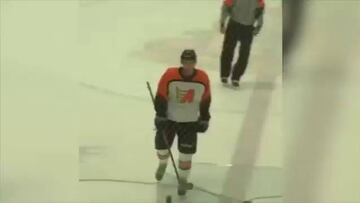¡Qué dolor! Nunca un palo de hockey fue tan peligroso