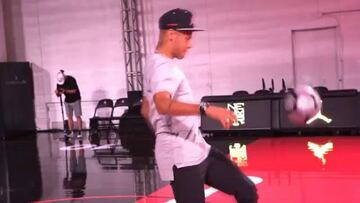 Neymar meets Michael Jordan