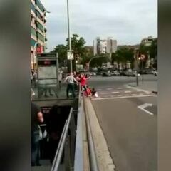 Las agredidas de Barcelona, invitadas al debut de España