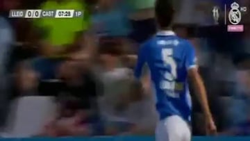 Real Madrid Castilla v Lleida: Vega's spectacular bicycle kick