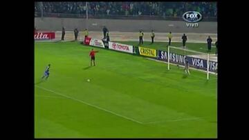 Raúl Ruidíaz sería la novedad en Perú para enfrentar a Chile