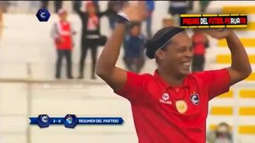 ¡Vaya joya de Ronaldinho!: asistencia sin mirar desde...