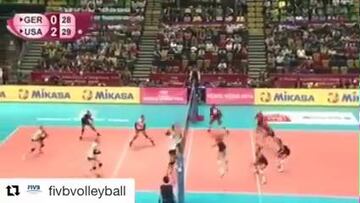Vean el punto del siglo en voléibol femenino: mágico