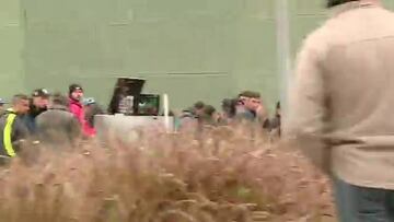 ¡Largas filas para lograr un ticket del homenaje a la Roja!