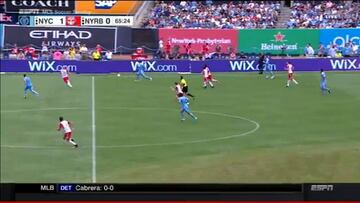 Villa lo vuelve a hacer: golazo en el derbi neoyorquino