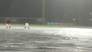 Los Diablos Rojos se divirtieron bajo la lluvia en Fray Nano