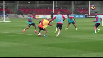 Messi, en su mejor momento: así humilló a Suárez y Mathieu