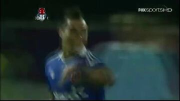 Eduardo Vargas inauguró su notable Sudamericana contra Fénix