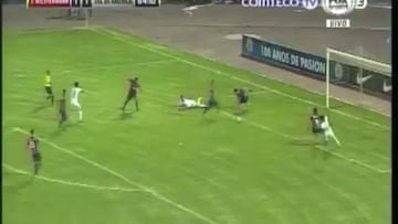 El penal que atajó 'Araña' Olivares en la Sudamericana