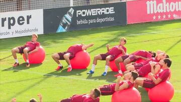 La graciosa caída de Griezmann en práctica del Atlético