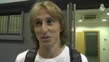 James interrumpe la entrevista de Modric... ¿Qué dijo?