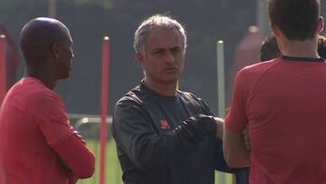 Why not feed the 'Einsteins'? - Mourinho
