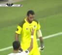 Football violence: goalkeeper smashes rival