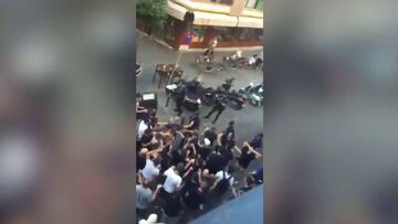 Violento enfrentamiento entre los ultras del Lyon y la Polic¨ªa