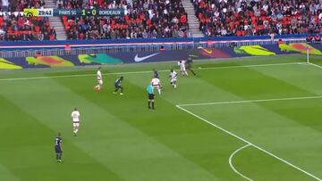 Así sí, Cavani: magnífico golazo de tacón para reivindicarse