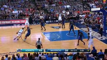 Seth confirma el gen Curry: 20 puntos en 22 minutos