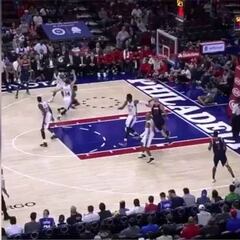 Sergio Rodríguez sigue de dulce en la NBA: taponazo