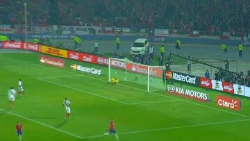 El golazo de Edu Vargas a Perú en la Copa América 2015