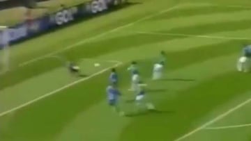 A nueve años del primer gol de Suárez con Uruguay