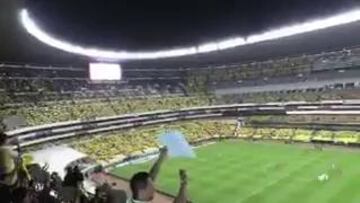 El Estadio Azteca se vistió de amarillo para el centenario
