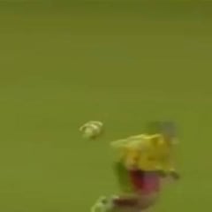 Cristiano Ronaldo's 5 best assists for Manchester United