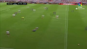 Iniesta sufre lesión parcial del ligamento lateral de la rodilla