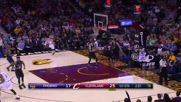 Los Cavaliers regresan a casa con LeBron James arrasando