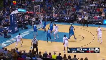 Westbrook se luce y compensa la insólita lesión de Kanter