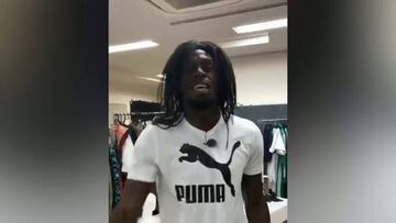 Patrice Evra se transforma en Bob Marley inspirado en Usain Bolt