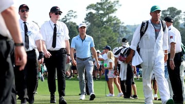 Why does the winner of the Masters wear a green jacket?