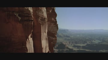 La espectacular escena que Tom Cruise consiguió grabar a pesar de sufrir una dolorosa lesión durante ‘Misión imposible 2′