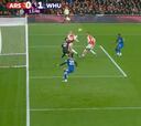 Nuevo lío gordo en la Premier: juzguen ustedes el polémico 0-1 al Arsenal