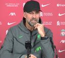 El palo de Klopp cuando le preguntan sobre las tarjetas azules en el fútbol