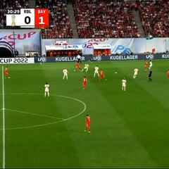 Este Bayern asusta y aspira a todo: vean el primer gol de Mané que desarticuló por completo al Leipzig