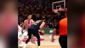 ¡Reloj a 0 y perdiendo de 3! La locura de Mirotic para silenciar una de las pistas más calientes del mundo